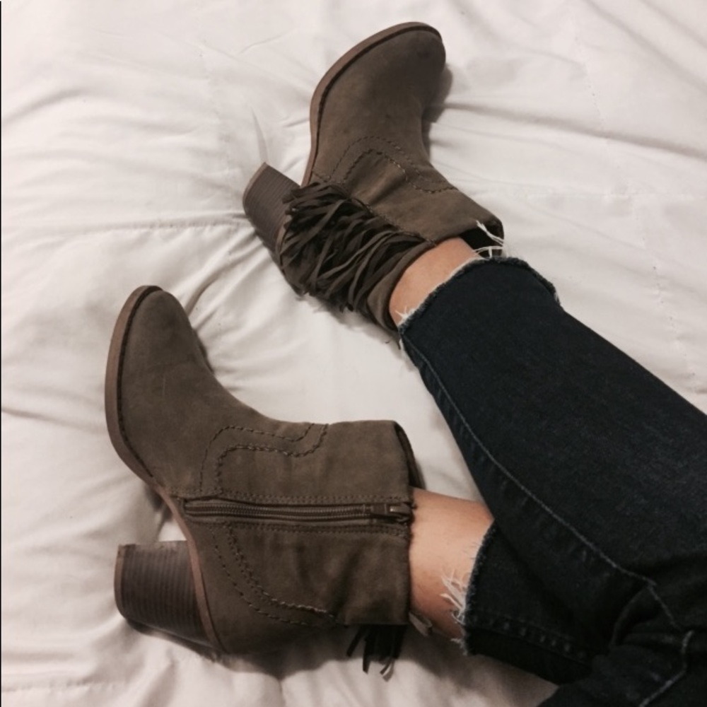 Booties - Picture 3 of 3